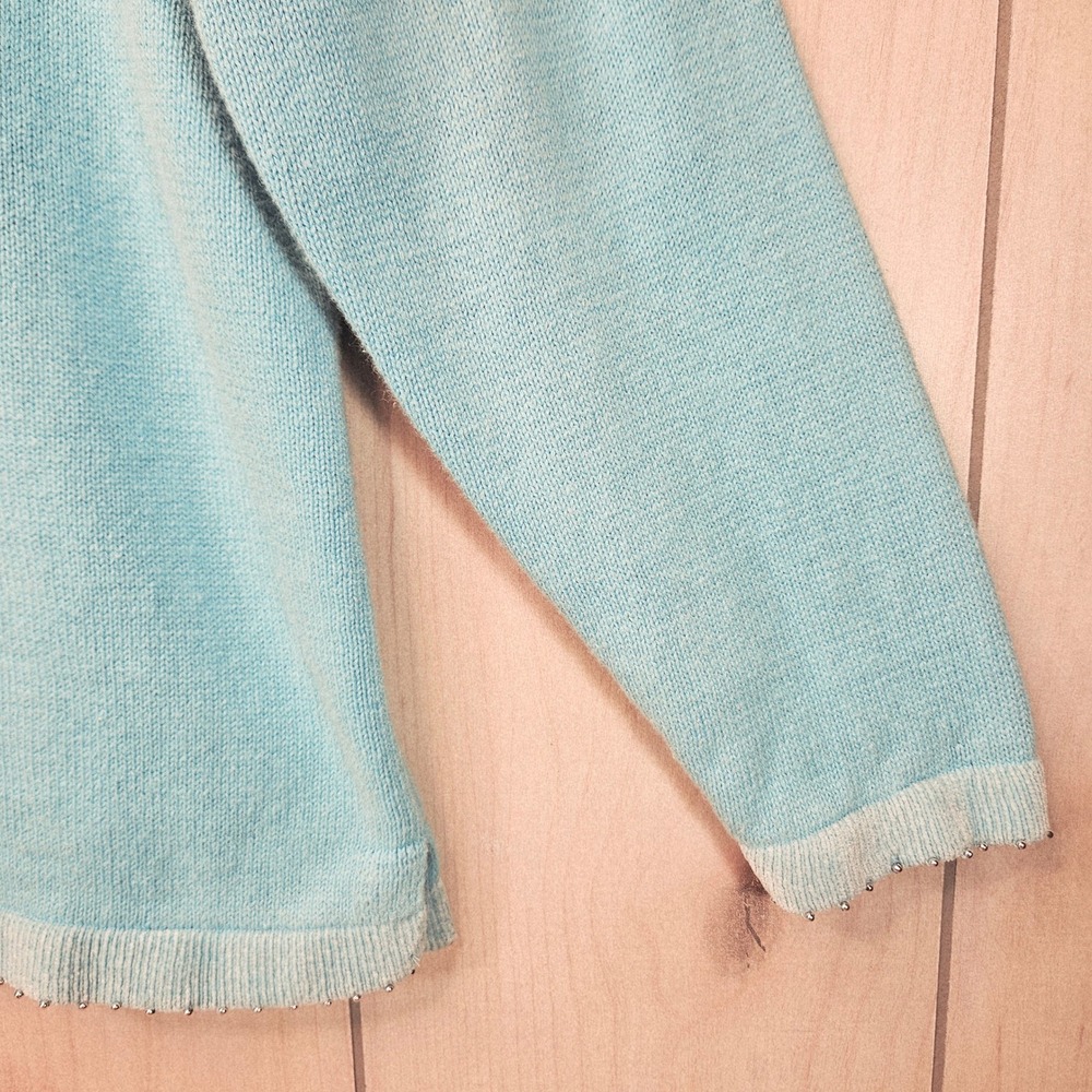 Quacker Factory Snowflake Blue V-Neck Sweater Large Beads Sequins Winter Holiday - Picture 5 of 14